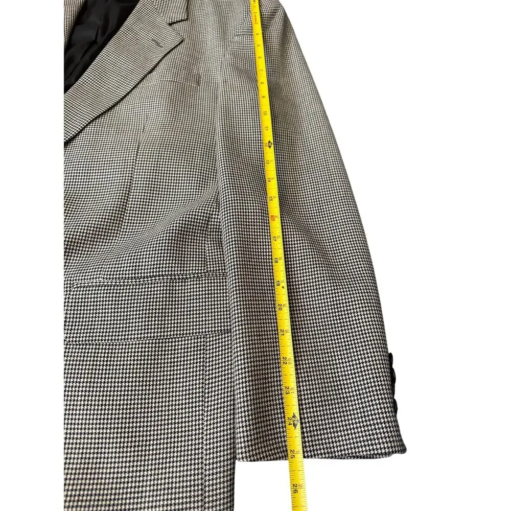 Vintage Macy’s Men’s Wool Blazer Jacket – Black & White Houndstooth – Size 44L